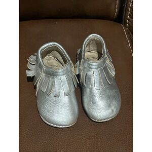 Old Soles Leather Toddler Shoes Metallic Silver Moccasins‎ Size 7